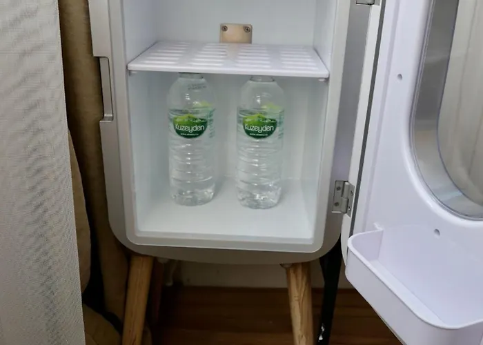 Villa 5 Bedroom 5 Bathroom, Newly Renovated At The Heart Of The *