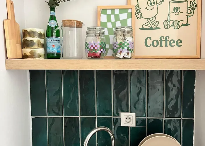 5 Bedroom 5 Bathroom, Newly Renovated At The Heart Of The Istanbul