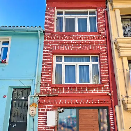 فيلة 5 Bedroom 5 Bathroom, Newly Renovated At The Heart Of The
